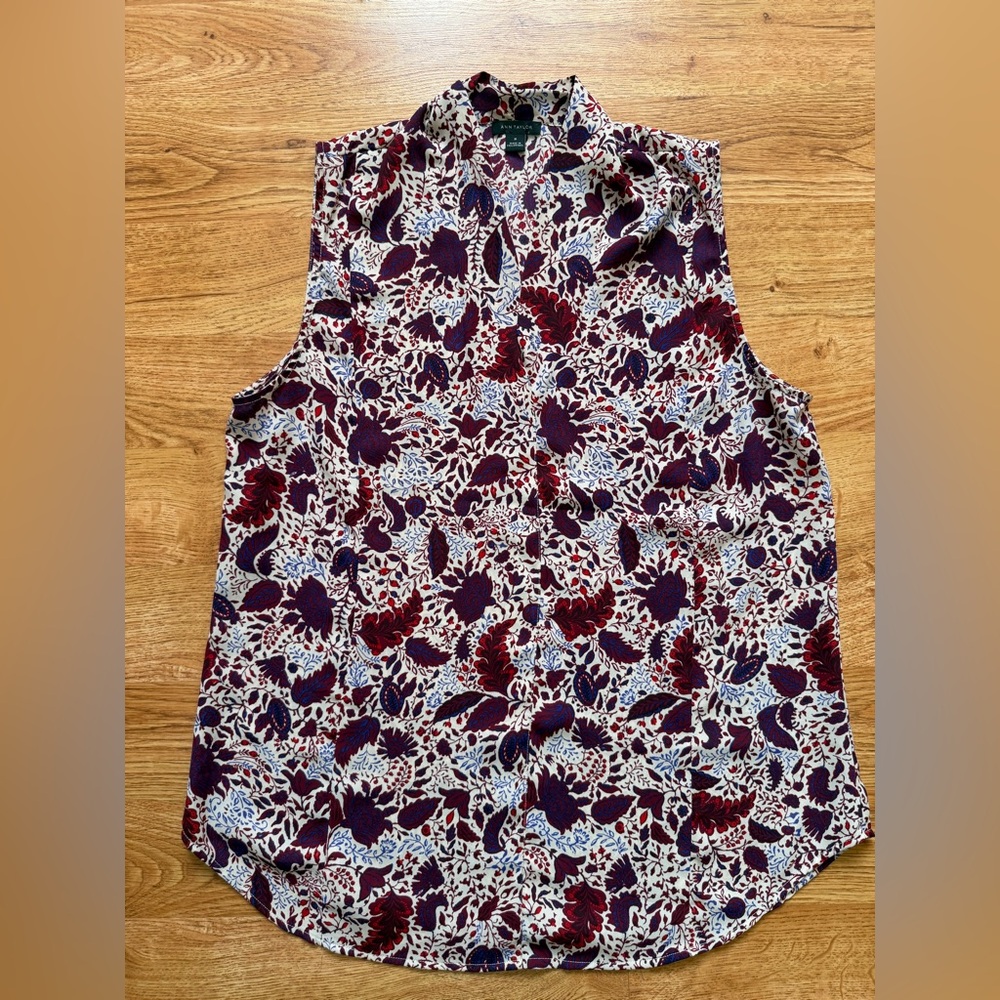 Ann Taylor Purple and White Patterned Blouse Size M